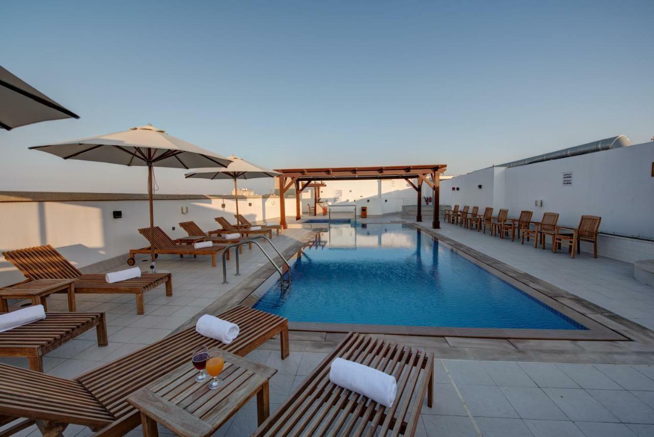 Center Hotel 샤르자 외부 사진