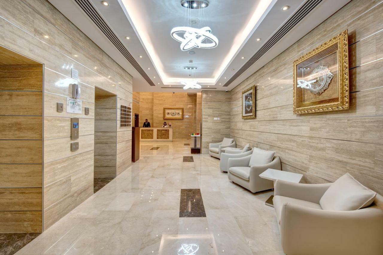 Center Hotel 샤르자 외부 사진