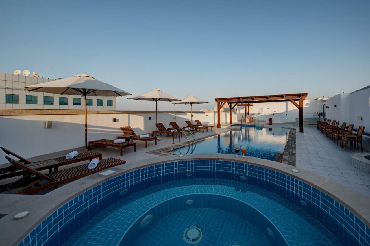 Center Hotel 샤르자 외부 사진