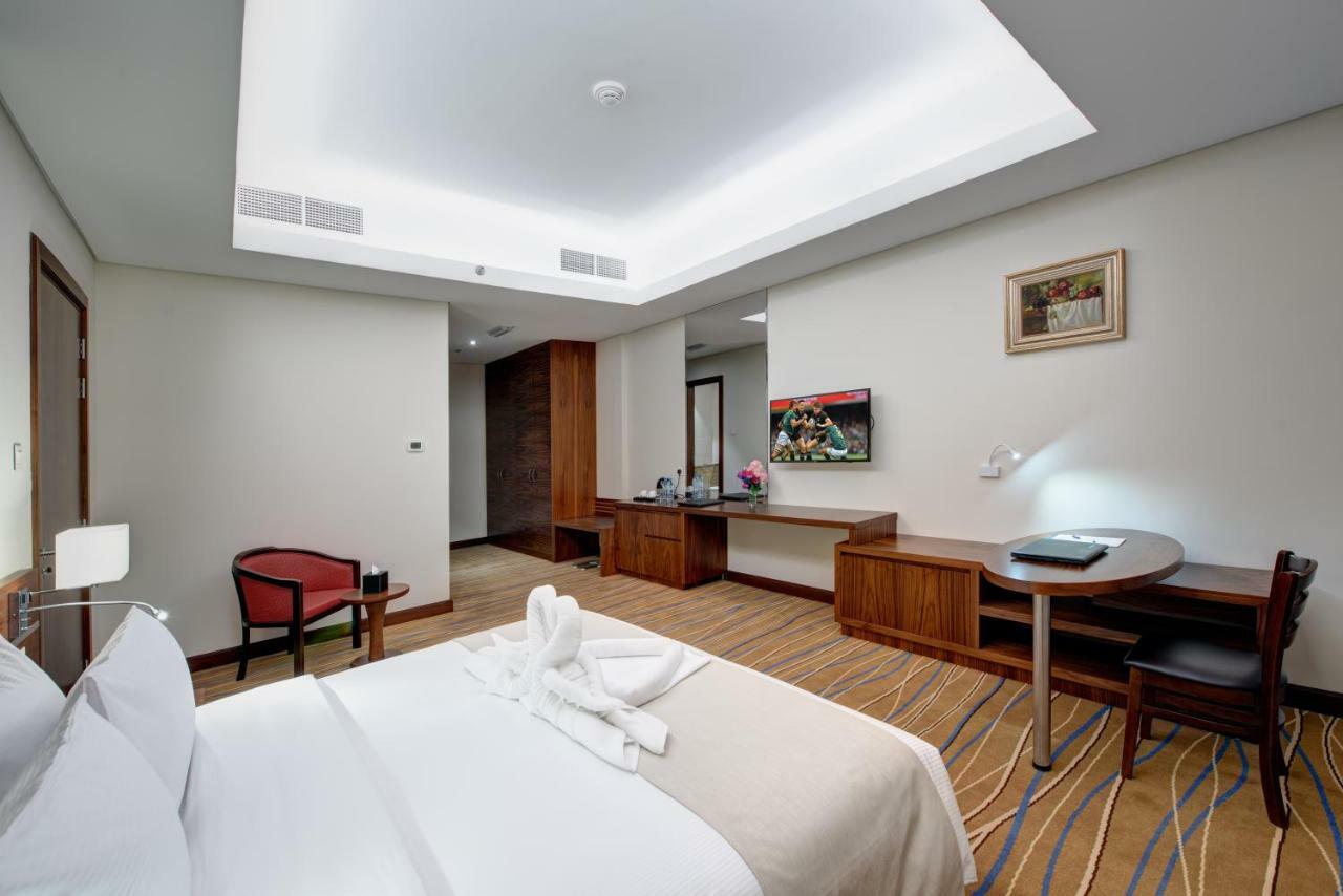 Center Hotel 샤르자 외부 사진